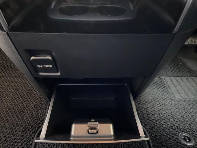 アルファード 2.5S LM 仕様 19インチアルミ ツインサンルーフ LEDシーケシャルヘッドライト テール アルパインBIGXワイドナビ フルセグ Bluetooth 両側パワースライド 12,8フリップダウンモニター(58枚目)