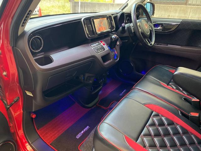 Ｎ－ＯＮＥ プレミアム　ツアラー・Ｌパッケージ　ターボ　フルエアロ　車高調　１６インチアルミ　レザー調シートカバー　カーボンボンネット　ＬＥＤヘッドライト　テール　リアウイング　センター出しマフラー　社外エアクリ　ナビ　フルセグ　Ｂｌｕｅｔｏｏｔｈ（41枚目）