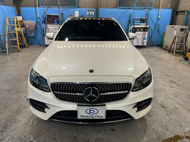 Ｅ２２０ｄステーションワゴンアバンギルドＡＭＧライン　ディーラーメンテ車　純正ＨＤＤナビ　フルセグ地デジ　３６０度カメラ　サンルーフ　レーダーセーフティＰＫＧ　黒革シート　シートヒーター　ハーマンカードン　純正１９インチＡＷ　ＬＥＤヘッド　パワートランク(2枚目)