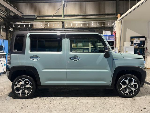 ハスラー Ｊスタイル　ワンオーナー車　ユーザー買取車　純正９インチメモリーナビ　フルセグ　全方位モニター　セーフティサポート　ＬＥＤヘッドライト　純正１５インチＡＷ　シートヒーター　パーソナルテーブル　スマートキー　ＥＴＣ（9枚目）