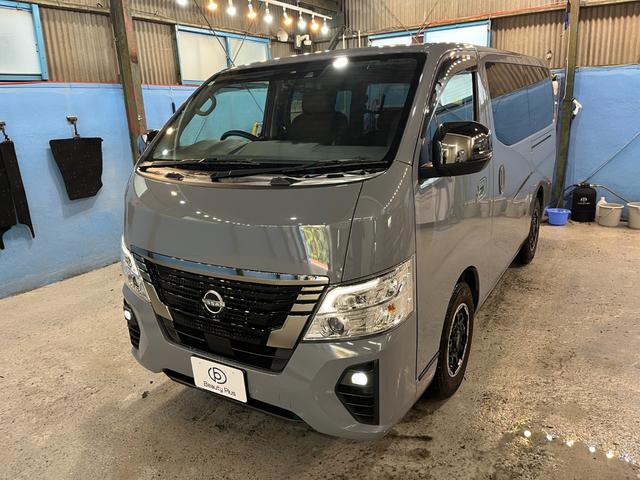 キャラバン ロンググランドプレミアムＧＸ　ワンオーナー車　ベッドキット　パワースライドドア　純正ディスプレイオーディオ　アラウンドビューモニター　全方位運転支援システム　ＬＥＤヘッド　ＭＡＤＣＲＯＳＳ１５インチＡＷ　ハーフレザー　リアクーラー（13枚目）