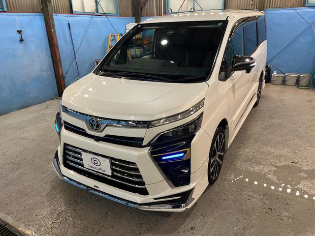 ヴォクシー ハイブリッドZS 煌III ワンオーナー車 モデリスタエアロパーツ アルパイン11インチナビ アルパインフリップダウンM フルセグ バックカメラ セーフティセンス 純正16インチAW LEDヘッド ハーフレザー シートヒーター(12枚目)