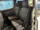 7人乗り。セカンドシートも綺麗に保たれております。