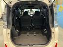 シートを跳ね上げれば荷物もたくさん積んでいただけます。