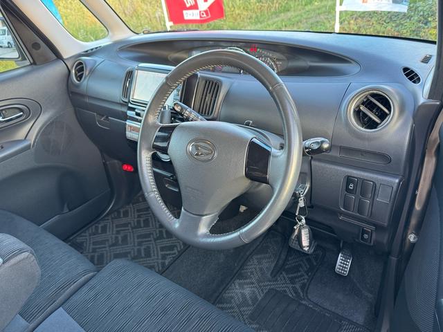 タント カスタムＸ　リミテッド／ワンオーナー／左パワースライドドア／ＥＴＣ／アルミホイール／ＡＢＳ／フォグランプ／盗難防止システム／運転席エアバッグ／助手席エアバッグ／エアコン／パワステ／テレビ／ナビ（6枚目）