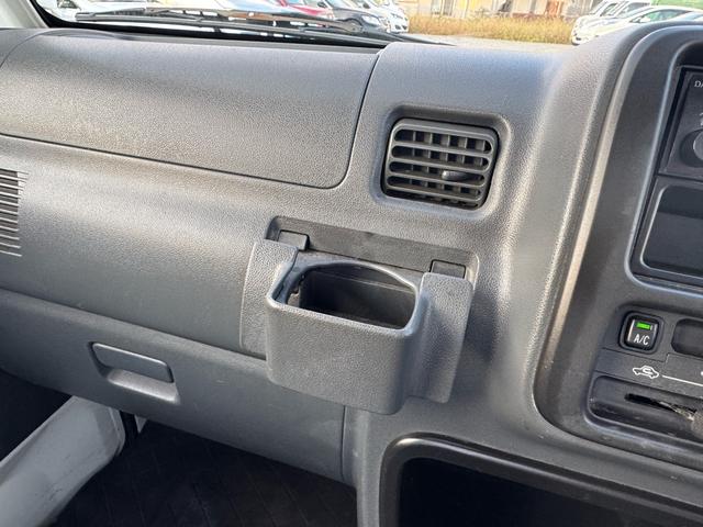 ハイゼットトラック エアコン・パワステ　スペシャル　ワンオーナー／ＥＴＣ／アルミホイール／５速マニュアル／タイミングチェーン／ドライブレコーダー／運転席エアバッグ／軽トラ／最大積載量３５０ｋｇ（31枚目）