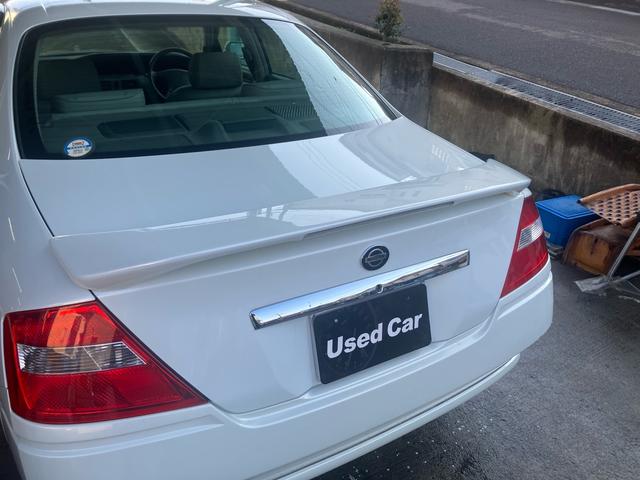 セドリック ３００ＬＸ　Ｓパッケージ　本革パワーシート　サンルーフ　走行距離６００００Ｋ台（7枚目）