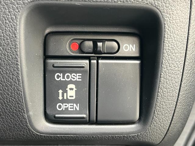 Ｎ－ＢＯＸカスタム Ｇ・Ｌパッケージ　左自動ドア　ナビＴＶ　スマートキー　ＨＩＤ　オートスライドドア　スマートキー　プッシュスタート　ＨＤＤナビ　フルセグＴＶ　Ｂｌｕｅｔｏｏｔｈ再生　ＥＴＣ　ＨＩＤヘッドライト　純正アルミ　オートライト　オートエアコン（35枚目）