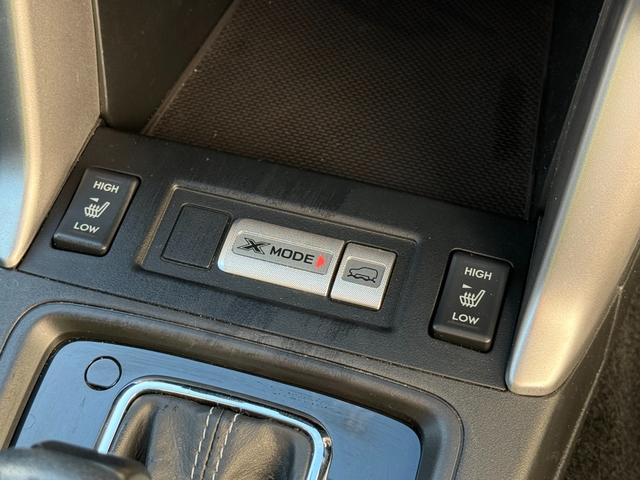 フォレスター ２．０ＸＴ　ターボ　半革　レーダークルコン　ＨＩＤ　アルミ　ターボ　レザーコンビシート　ナビ　フルセグＴＶ　バックカメラ　Ｂｌｕｅｔｏｏｔｈ再生　スマートキー２個　パワーシート　クルコン　ＨＩＤ　純正アルミ　シートヒーター　ＥＴＣ　ＬＥＤイルミ（36枚目）