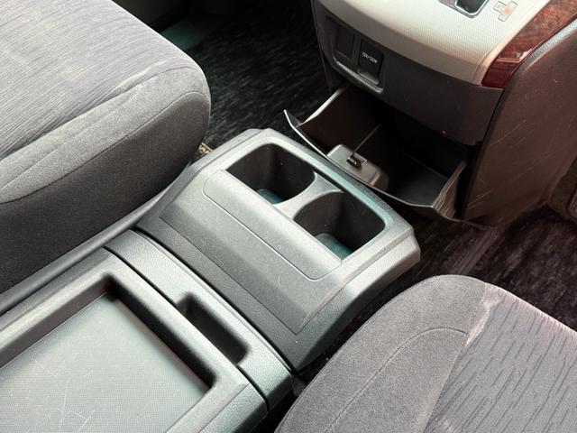 アルファード 240S 天井モニター 両側自動 大型ナビTV BT再生 天井モニター 純正大型ナビ フルセグTV Bluetooth再生 バックカメラ ビルトインETC スマートキー2個 プッシュスタート HID 純正アルミ コーナーセンサー オートライト Wエアコン(19枚目)