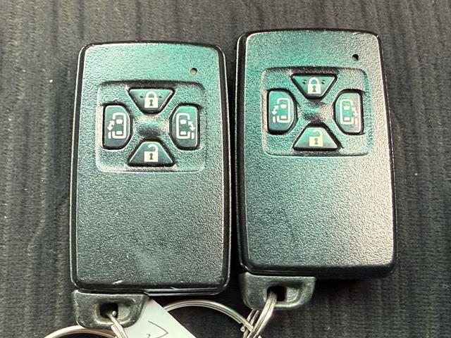 アルファード 240S 天井モニター 両側自動 大型ナビTV BT再生 天井モニター 純正大型ナビ フルセグTV Bluetooth再生 バックカメラ ビルトインETC スマートキー2個 プッシュスタート HID 純正アルミ コーナーセンサー オートライト Wエアコン(23枚目)