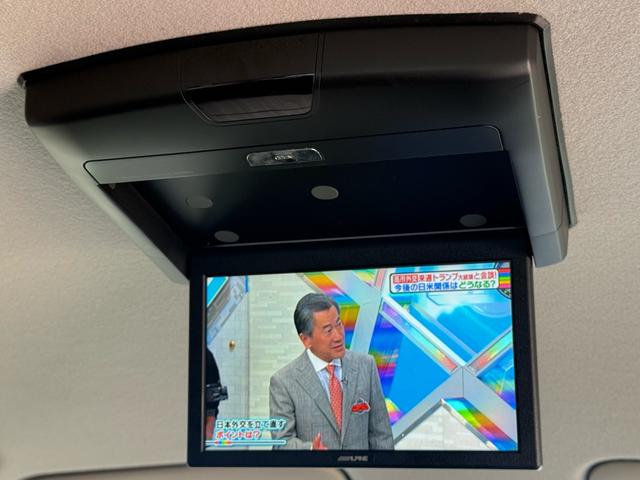 セレナ ハイウェイスター S-ハイブリッド 天井モニター 両側自動 天井モニター 両側パワースライドドア 純正大型ナビ フルセグTV バックカメラ Bluetooth再生 LEDヘッドライト アイドリングストップ 純正アルミ レーンキープアラート クルーズコントロール(22枚目)