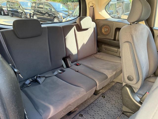 フリード G ジャストセレクション パワースライドドア スマートキー パワースライドドア スマートキー 純正ナビ TV バックカメラ ETC HIDヘッドライト モデューロアルミ オートライト オートエアコン ミラーウィンカー ウォークスルー 2列目キャプテンシート(15枚目)