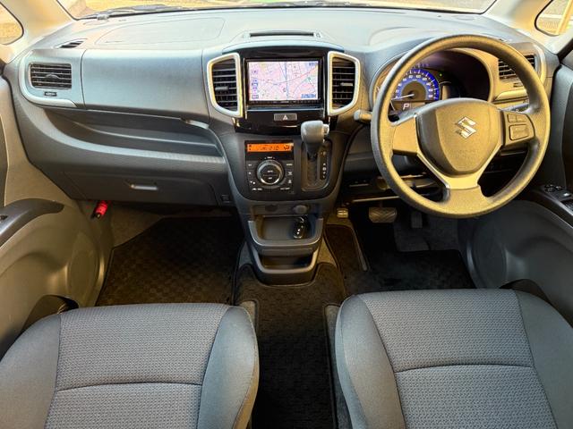 ソリオ X レーダーブレーキサポート2 スマートキー2個 ナビTV レーダーブレーキサポート2 オートスライドドア ナビTV スマートキー プッシュスタート シートリフター 純正アルミ リアスポイラー フルエアロ シートリフター バックテーブル クルーズコントロール(9枚目)