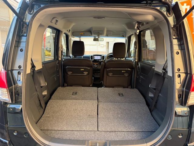 ソリオ X レーダーブレーキサポート2 スマートキー2個 ナビTV レーダーブレーキサポート2 オートスライドドア ナビTV スマートキー プッシュスタート シートリフター 純正アルミ リアスポイラー フルエアロ シートリフター バックテーブル クルーズコントロール(13枚目)