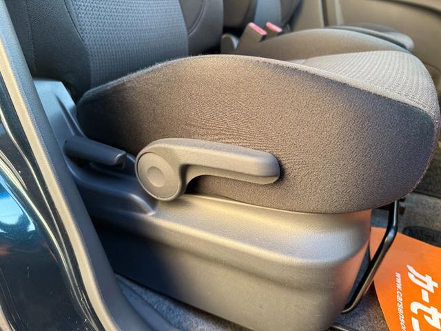 ソリオ X レーダーブレーキサポート2 スマートキー2個 ナビTV レーダーブレーキサポート2 オートスライドドア ナビTV スマートキー プッシュスタート シートリフター 純正アルミ リアスポイラー フルエアロ シートリフター バックテーブル クルーズコントロール(15枚目)