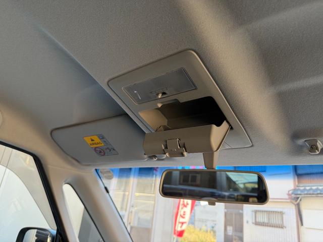 ソリオ X レーダーブレーキサポート2 スマートキー2個 ナビTV レーダーブレーキサポート2 オートスライドドア ナビTV スマートキー プッシュスタート シートリフター 純正アルミ リアスポイラー フルエアロ シートリフター バックテーブル クルーズコントロール(29枚目)