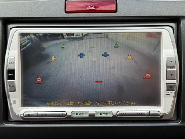 フリード Ｇ　Ｌパッケージ　天井モニター　左オートスライドドア　ＥＴＣ　天井モニター　左オートスライドドア　純正ナビ　ＴＶ　バックカメラ　ＥＴＣ　キーレス　ＨＩＤ　オートエアコン　ミラーウィンカー　ウオークスルー（17枚目）