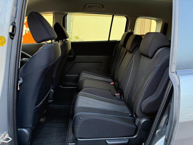 プレマシー ２０Ｓ　両側自動　ナビＴＶ　ＥＴＣ　ＨＩＤ　ＢＴ再生　Ｂカメ　両側パワースライドドア　スマートキー２個　アイドリングストップ　純正ナビ　フルセグＴＶ　バックカメラ　Ｂｌｕｅｔｏｏｔｈ再生　ＨＩＤヘッドライト　純正アルミ　ＥＴＣ（11枚目）