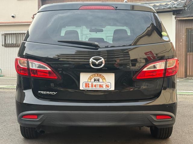 プレマシー ２０ＣＳ　天井モニター　両側自動　スマートキー　ＨＩＤ　天井モニター　両側パワースライドドア　スマートキー　ＨＩＤ　アルミ　純正ナビ　フルセグＴＶ　バックカメラ　Ｂｌｕｅｔｏｏｔｈ再生　オートライト　オートエアコン　ＥＴＣ（8枚目）