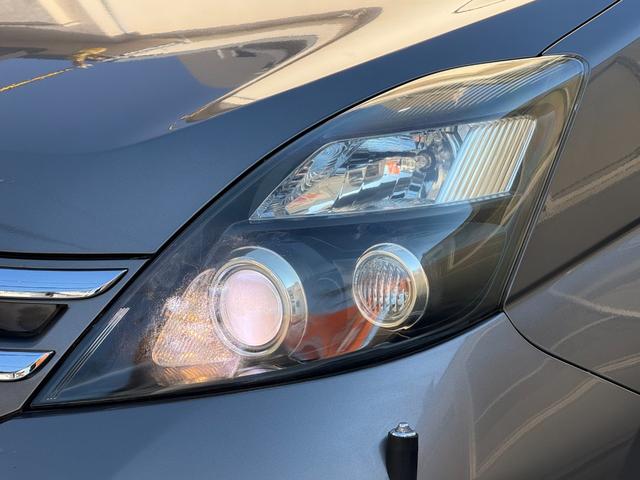 アイシス プラタナリミテッド 両側自動 スマートキー ETC HID 両側パワースライドドア スマートキー ナビ フルセグTV バックカメラ Bluetooth再生 ビルトインETC HID 純正アルミ パドルシフト オートライト オートエアコン ドライブレコーダー(26枚目)