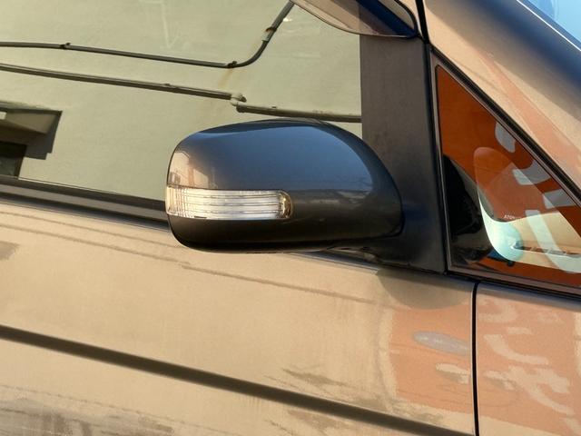 アイシス プラタナリミテッド 両側自動 スマートキー ETC HID 両側パワースライドドア スマートキー ナビ フルセグTV バックカメラ Bluetooth再生 ビルトインETC HID 純正アルミ パドルシフト オートライト オートエアコン ドライブレコーダー(28枚目)