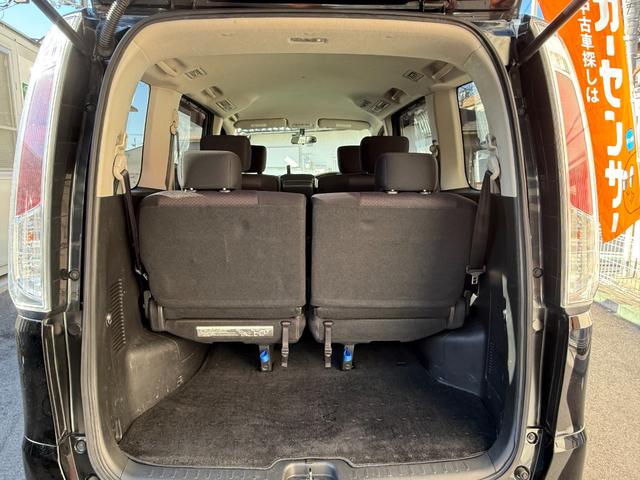 セレナ ハイウェイスター 両側自動 ナビTV Bカメ ETC HID 両側パワースライドドア スマートキー2個 プッシュスタート HID ナビ フルセグTV バックカメラ クルーズコントロール オートライト オートエアコン ビルトインETC アイドリングストップ(12枚目)