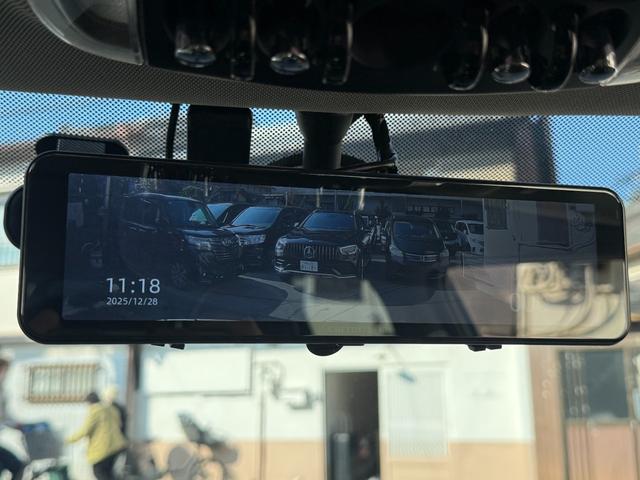 ＭＩＮＩ クーパーＤ　Ｂｌｕｅｔｏｏｔｈ再生　ナビ　ドラレコ前後　純正ナビ　Ｂｌｕｅｔｏｏｔｈ再生　バックカメラ　前後ドライブレコーダー　レザー調シートカバー　スマートキー２個　ＬＥＤヘッドライト　ＥＴＣ　デジタルインナーミラー　純正アルミ　ＬＥＤフォグ（26枚目）