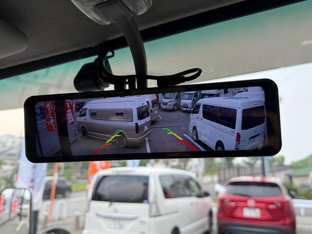 カムロード キャンピングワークス　オルビスイオ　発電機　家庭用エアコン　リチウムイオンバッテリー３００Ａ　２０００Ｗインバーター　ＦＦヒーター　温水ボイラー　温水シャワー　カセットトイレ　ソーラーパネル　クルーズコントロール　ＳＤナビ（53枚目）
