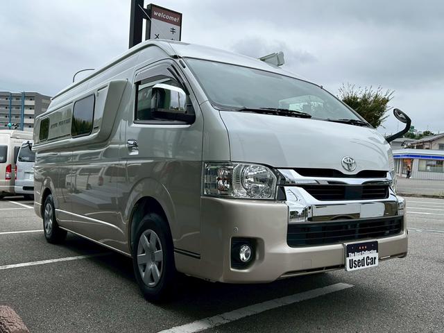 ハイエースバン ナッツRV リーク2 出窓仕様/常設ベッド/FFヒーター/1500Wインバーター/ツインサブバッテリー/マックスファン/サイドオーニング/ソーラーパネル/トヨタ安全先進装備/パノラミックビュー/コーナーセンサー/(26枚目)