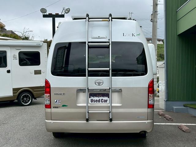 ハイエースバン ナッツRV リーク2 出窓仕様/常設ベッド/FFヒーター/1500Wインバーター/ツインサブバッテリー/マックスファン/サイドオーニング/ソーラーパネル/トヨタ安全先進装備/パノラミックビュー/コーナーセンサー/(28枚目)