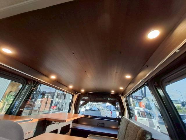 ハイエースバン ケイワークス ラギットバン DT4WD/1オーナー/1000Wインバーター/ソーラーパネル/シンク/断熱加工/リア断熱フィルム/カロッツェリア製ナビ/トヨタセーフティセンス/パノラミックビューモニター/ドライブレコーダー(18枚目)