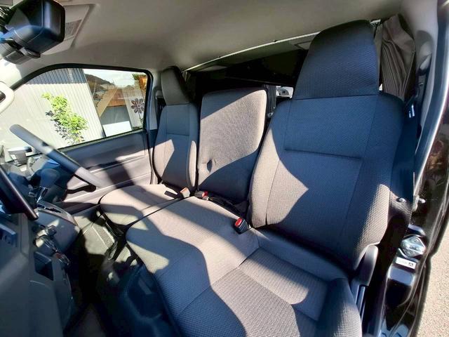 ハイエースバン ケイワークス ラギットバン DT4WD/1オーナー/1000Wインバーター/ソーラーパネル/シンク/断熱加工/リア断熱フィルム/カロッツェリア製ナビ/トヨタセーフティセンス/パノラミックビューモニター/ドライブレコーダー(36枚目)