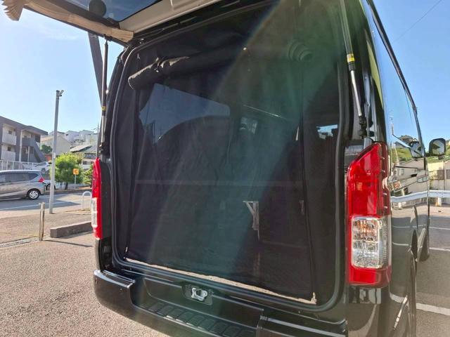 ハイエースバン ケイワークス ラギットバン DT4WD/1オーナー/1000Wインバーター/ソーラーパネル/シンク/断熱加工/リア断熱フィルム/カロッツェリア製ナビ/トヨタセーフティセンス/パノラミックビューモニター/ドライブレコーダー(54枚目)