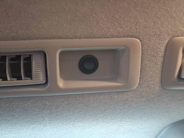 ハイエースバン ケイワークス ラギットバン DT4WD/1オーナー/1000Wインバーター/ソーラーパネル/シンク/断熱加工/リア断熱フィルム/カロッツェリア製ナビ/トヨタセーフティセンス/パノラミックビューモニター/ドライブレコーダー(63枚目)