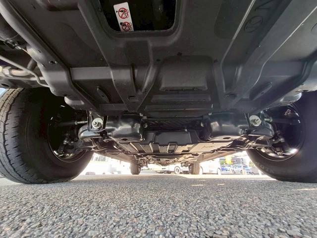 ハイエースバン ケイワークス ラギットバン DT4WD/1オーナー/1000Wインバーター/ソーラーパネル/シンク/断熱加工/リア断熱フィルム/カロッツェリア製ナビ/トヨタセーフティセンス/パノラミックビューモニター/ドライブレコーダー(73枚目)