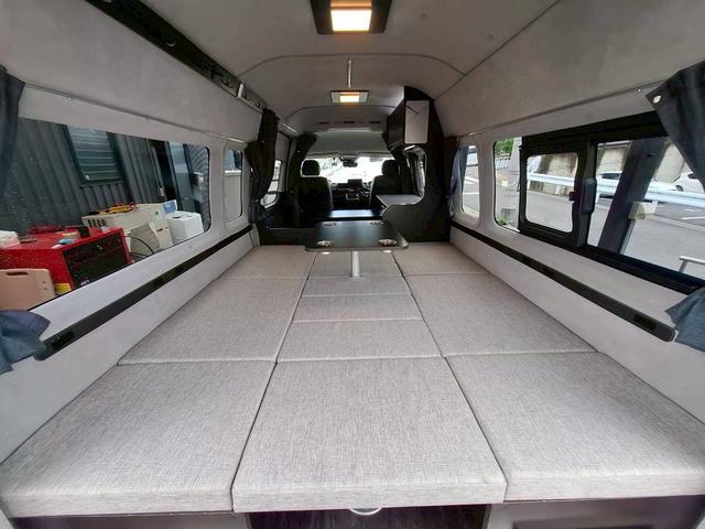 ハイエースバン フレックス MOBY DICK  SH♯02 FFヒーター/サイドオーニング/シンク/冷蔵庫/ツインサブバッテリー/走行充電/外部充電/電源コード/リアクーラー/リアヒーター/フローティングナビ/パノラミックビュー/デジタルインナーミラー/(8枚目)