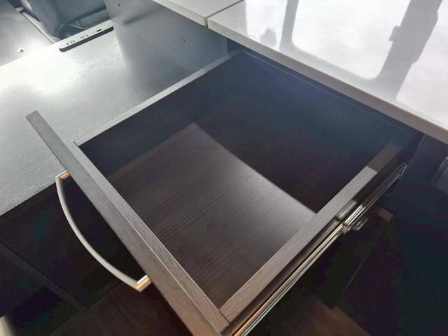 ハイエースバン フレックス MOBY DICK  SH♯02 FFヒーター/サイドオーニング/シンク/冷蔵庫/ツインサブバッテリー/走行充電/外部充電/電源コード/リアクーラー/リアヒーター/フローティングナビ/パノラミックビュー/デジタルインナーミラー/(61枚目)