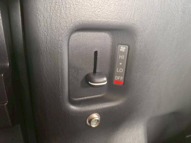 ハイエースバン フレックス MOBY DICK  SH♯02 FFヒーター/サイドオーニング/シンク/冷蔵庫/ツインサブバッテリー/走行充電/外部充電/電源コード/リアクーラー/リアヒーター/フローティングナビ/パノラミックビュー/デジタルインナーミラー/(68枚目)