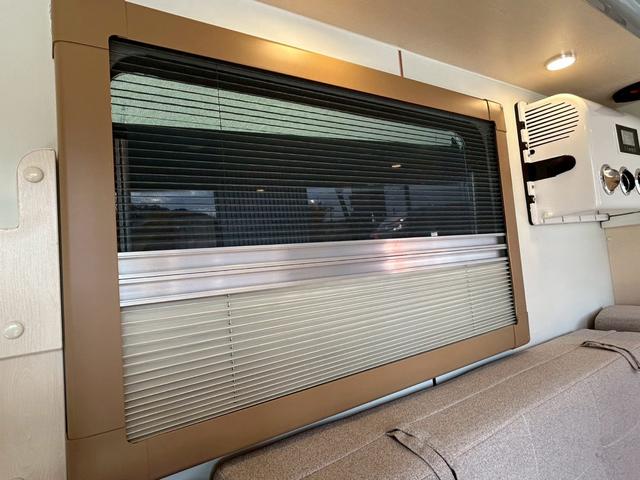 ハイゼットトラック JPStar Happy1+ 400Ahリチウムイオンバッテリー/12Vクーラー/FFヒーター/ソーラーパネル/3000Wインバーター/マックスファン/前後スタビライザー/強化足回り/リアリフトアップ/先進安全装備/(67枚目)