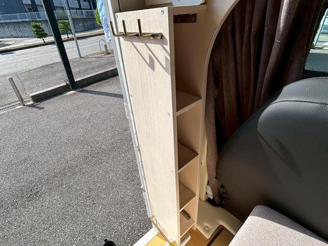 ハイゼットトラック JPStar Happy1+ 400Ahリチウムイオンバッテリー/12Vクーラー/FFヒーター/ソーラーパネル/3000Wインバーター/マックスファン/前後スタビライザー/強化足回り/リアリフトアップ/先進安全装備/(74枚目)