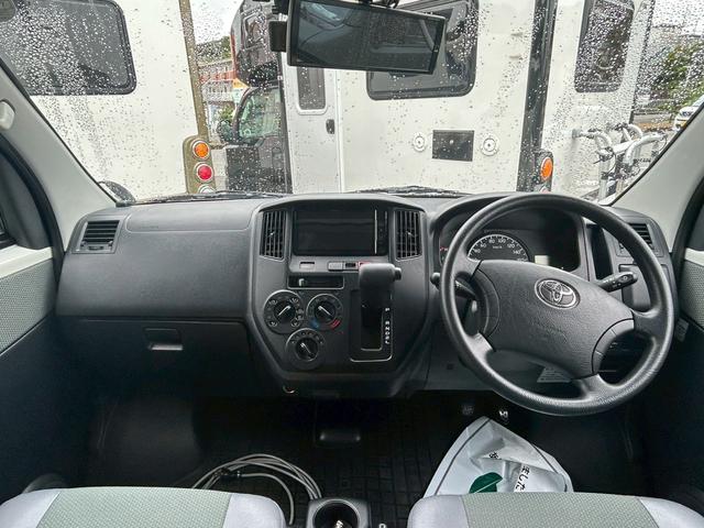 タウンエーストラック かーいんてりあ高橋 ネオユーロスライドアウト ライトキャブコン/FFヒーター/1500Wインバーター/マックスファン/サイドオーニング/マルチルーム/ツインサブバッテリー/シンク/冷蔵庫/リアTV/電圧計/カロッツェリア製ナビ/ETC/ドラレコ(45枚目)