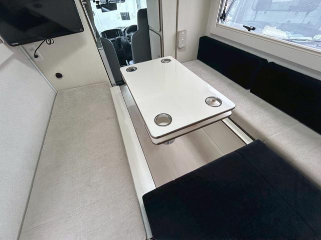 タウンエーストラック かーいんてりあ高橋 ネオユーロスライドアウト ライトキャブコン/FFヒーター/1500Wインバーター/マックスファン/サイドオーニング/マルチルーム/ツインサブバッテリー/シンク/冷蔵庫/リアTV/電圧計/カロッツェリア製ナビ/ETC/ドラレコ(54枚目)