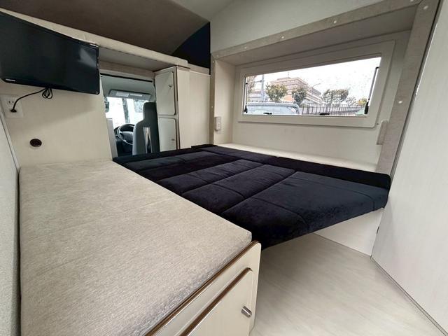 タウンエーストラック かーいんてりあ高橋 ネオユーロスライドアウト ライトキャブコン/FFヒーター/1500Wインバーター/マックスファン/サイドオーニング/マルチルーム/ツインサブバッテリー/シンク/冷蔵庫/リアTV/電圧計/カロッツェリア製ナビ/ETC/ドラレコ(56枚目)