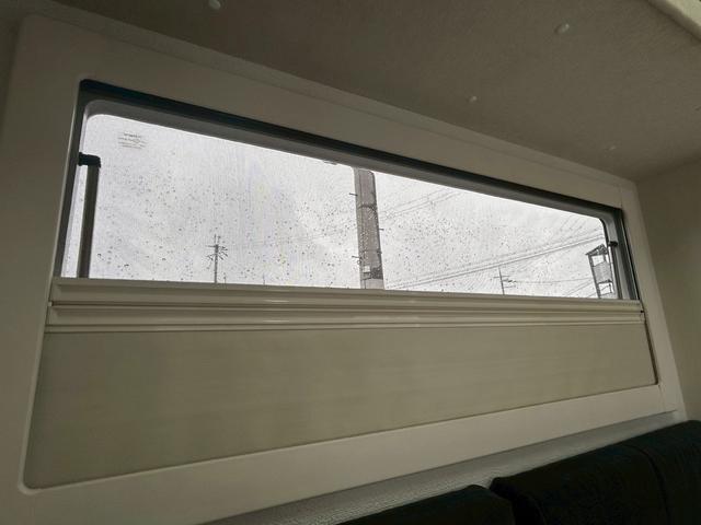 タウンエーストラック かーいんてりあ高橋 ネオユーロスライドアウト ライトキャブコン/FFヒーター/1500Wインバーター/マックスファン/サイドオーニング/マルチルーム/ツインサブバッテリー/シンク/冷蔵庫/リアTV/電圧計/カロッツェリア製ナビ/ETC/ドラレコ(67枚目)