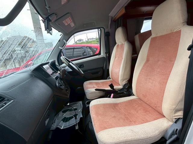 ライトエーストラック AZ-MAX エム・ホルーヴァ ポップアップ ライトキャブコン/常設リアベッド/FFヒーター/FFヒーター高地用スイッチ/1500Wインバーター/ツインサブバッテリー/シンク/冷蔵庫/サイドオーニング/走行充電/外部充電/外部電源/ナビ/ETC/(49枚目)