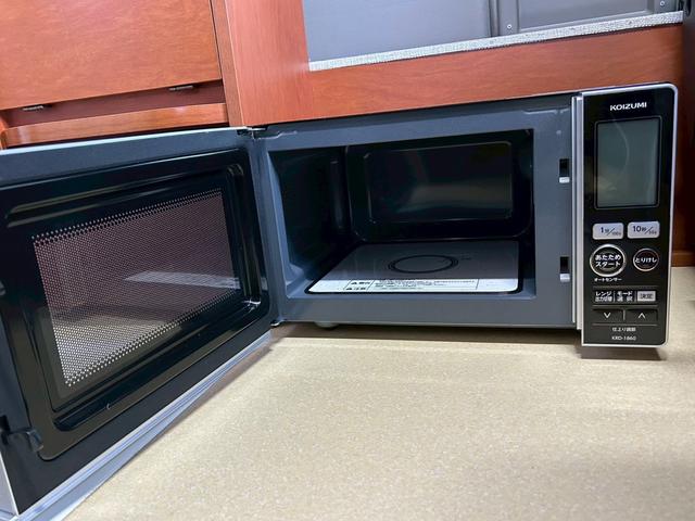 カムロード ナッツRV クレア5.3X ワンオーナー/常設リアWベッド/マルチルーム/FFヒーター/90L冷蔵庫/リアクーラー/ソーラーパネル/マックスファン/ツインサブバッテリー/社外15インチAW/電動調整ミラー/ミラーヒーター/(15枚目)