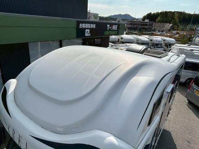 カムロード ナッツRV クレア5.3X ワンオーナー/常設リアWベッド/マルチルーム/FFヒーター/90L冷蔵庫/リアクーラー/ソーラーパネル/マックスファン/ツインサブバッテリー/社外15インチAW/電動調整ミラー/ミラーヒーター/(29枚目)