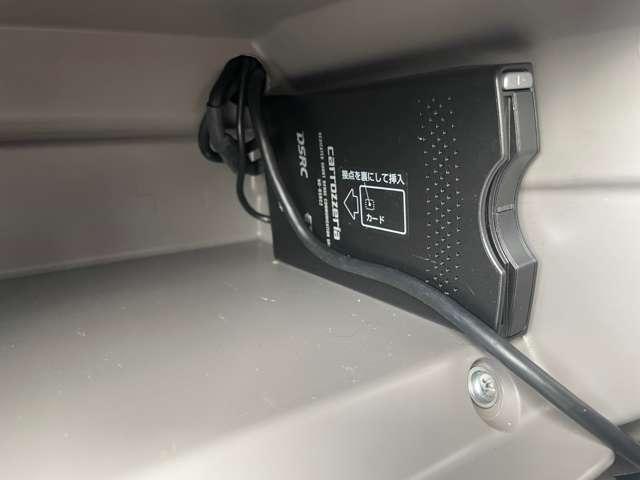 カムロード ナッツRV クレア5.3X ワンオーナー/常設リアWベッド/マルチルーム/FFヒーター/90L冷蔵庫/リアクーラー/ソーラーパネル/マックスファン/ツインサブバッテリー/社外15インチAW/電動調整ミラー/ミラーヒーター/(55枚目)