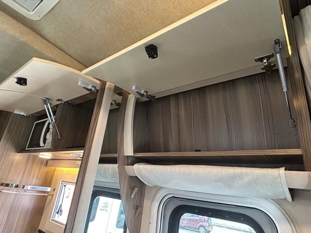 カムロード バンテック　ジル５２０　リチウムイオンバッテリー６００Ａｈ／５０Ａｈ走行充電器／家庭用エアコン／ＦＦヒーター／温水ボイラー／トイレ／シャワー／ソーラーパネル３基／１５００Ｗインバーター／オーニング／タイミングベルト交換済／（76枚目）